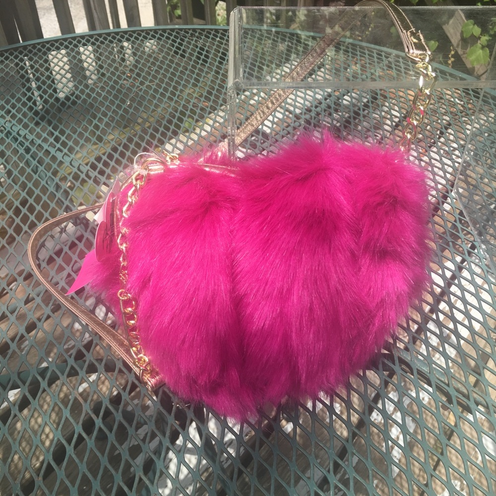 Betsey Johnson faux fur crossbody heart purse